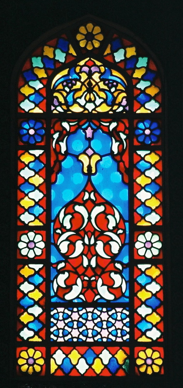 14.8. 2006 - Vitrážové okno v Modré mešitě v Istanbulu