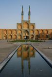 27.5. 2008 - Jazd, komplex Amira Čachmacha, až pod minarety se dá vylézt