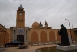 30.5. 2008 - Esfahan, arménská katedrála Vank a náměstíčko před ní