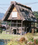 Shirakawa-go, kůlna ve stylu gashó-zukuri
