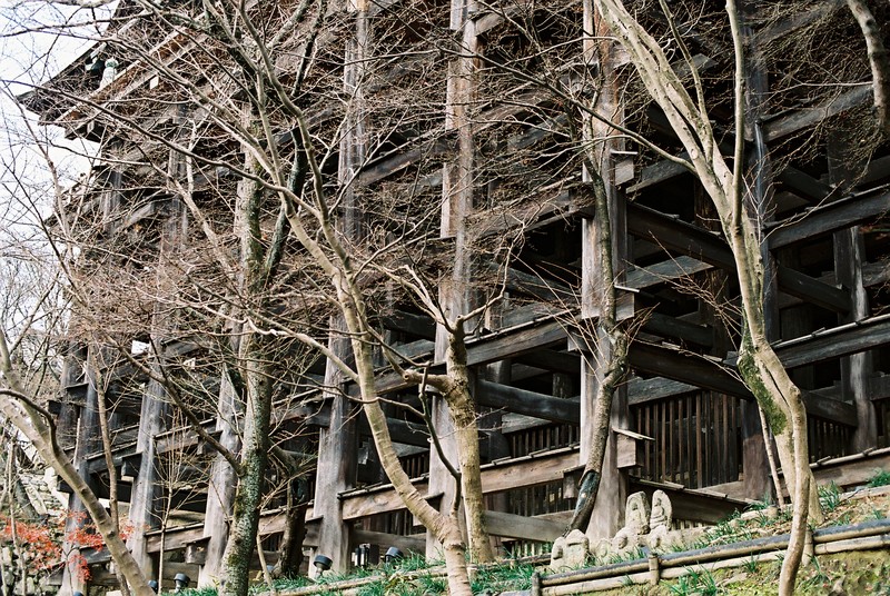 Kjóto, chrám Kiyomizudera, konstrukce terasy