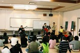 14.1. 2007, Novoroční dýchánek svazu mezinárodního přátelství v Tatsunokuchi, produkce hry na koto a zpěv 