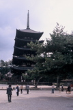 4.4. 2007 - Nara, znovu velká pagoda u chrámu Kófuku-ji