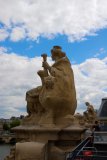 Paříž, socha na střeše muzea d'Orsay
