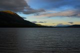 Večerní Big Salmon lake (Velké lososí jezero)